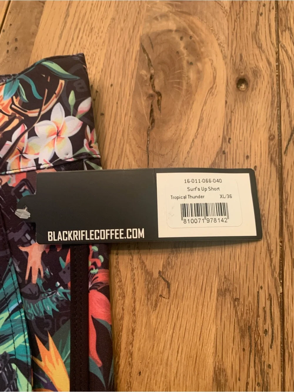 Men’s Black Rifle Coffee Company Tropical Thunder Print Surfs Up Shorts Size XL